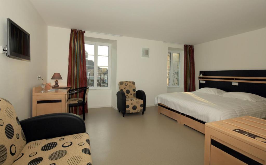 Logis Hotel Restaurant Auberge De La Xaintrie Saint-Privat  Room photo